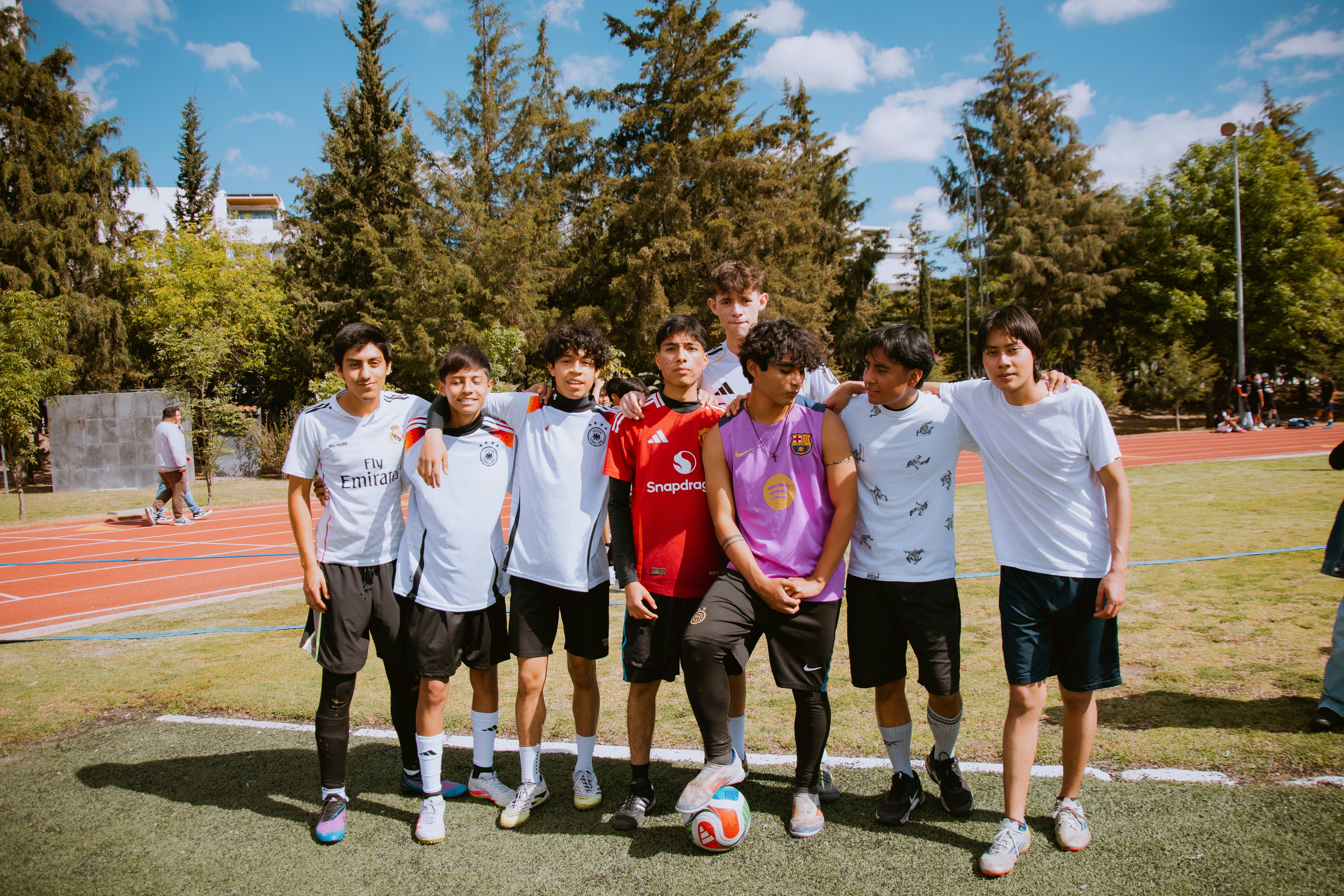 全英羽球超级1000赛｜ 首圈对手有古健杰指导 王耀新：做好自身准备