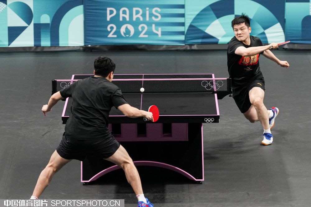 [NBA]爱德华兹33分 森林狼战胜热火